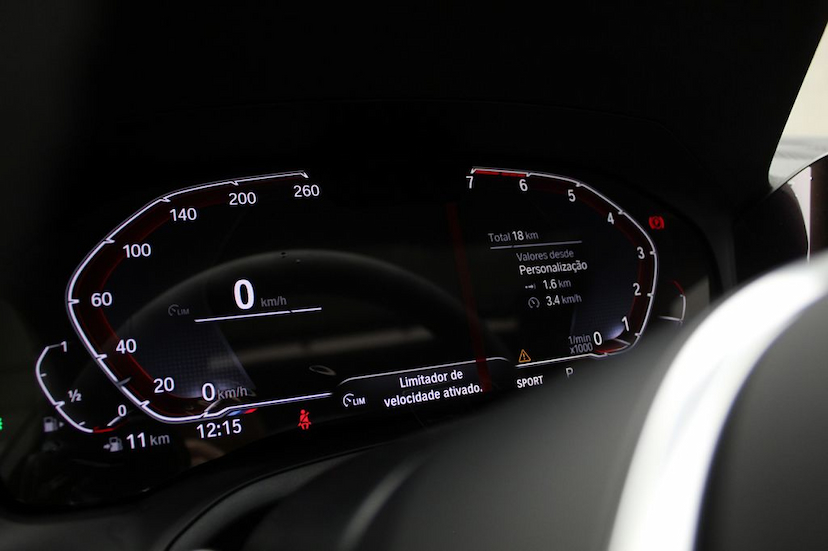 Foto do veículo BMW 320I M SPORT 2021 50 KM 339.000,00