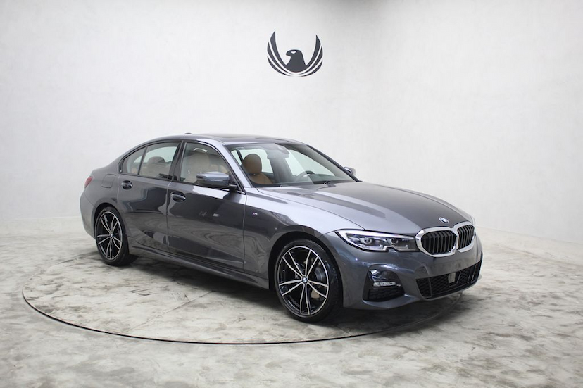 Foto do veículo BMW 320I M SPORT 2021 1.355 KM 359.000,00