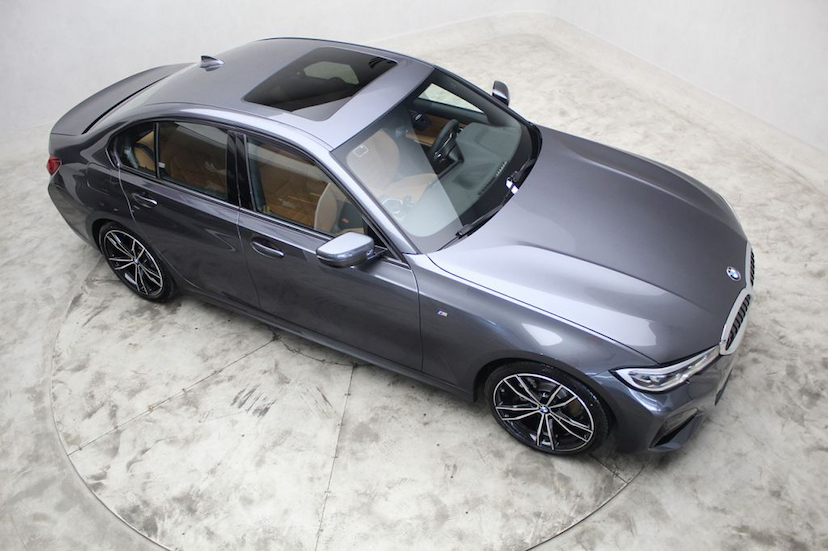 Foto do veículo BMW 320I M SPORT 2021 1.355 KM 359.000,00