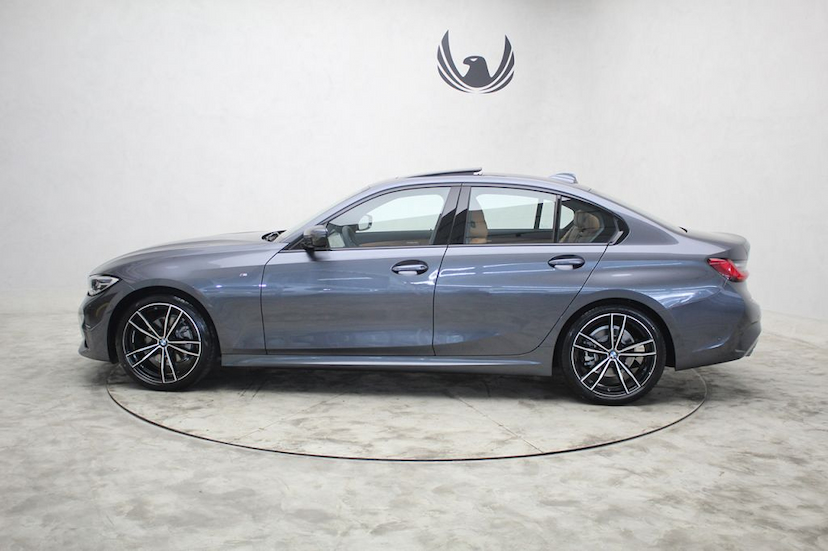 Foto do veículo BMW 320I M SPORT 2021 1.355 KM 359.000,00