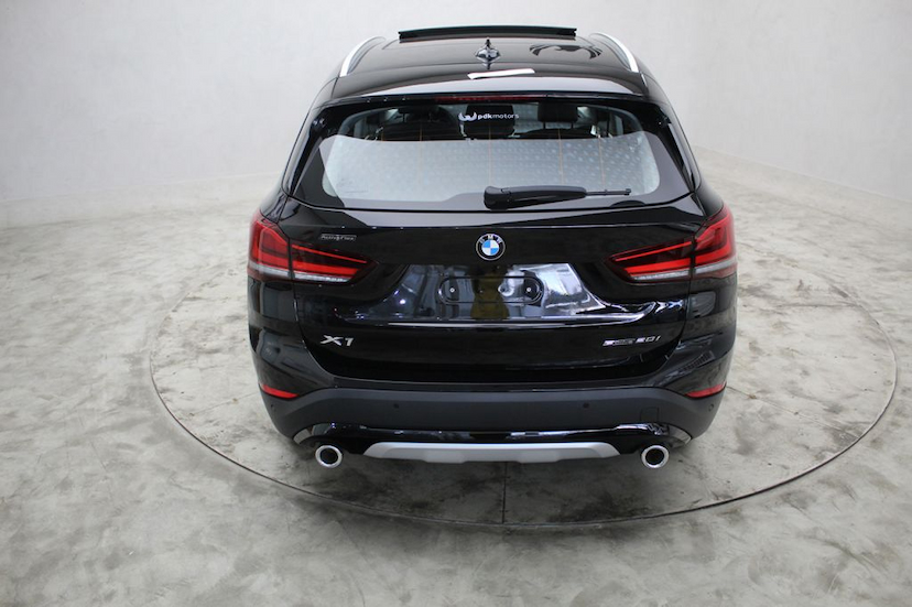 Foto do veículo BMW X1 X-LINE 2021 50 KM 329.000,00