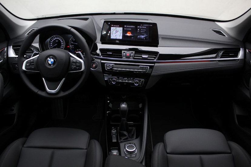 Foto do veículo BMW X1 X-LINE 2021 50 KM 329.000,00