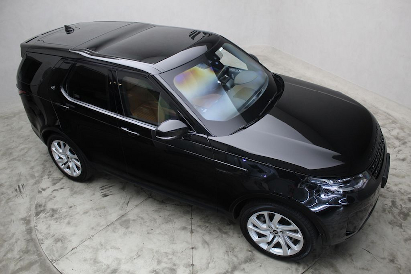 Foto do veículo LAND ROVER DISCOVERY HSE TD6 2019 26.800 KM 499.000,00