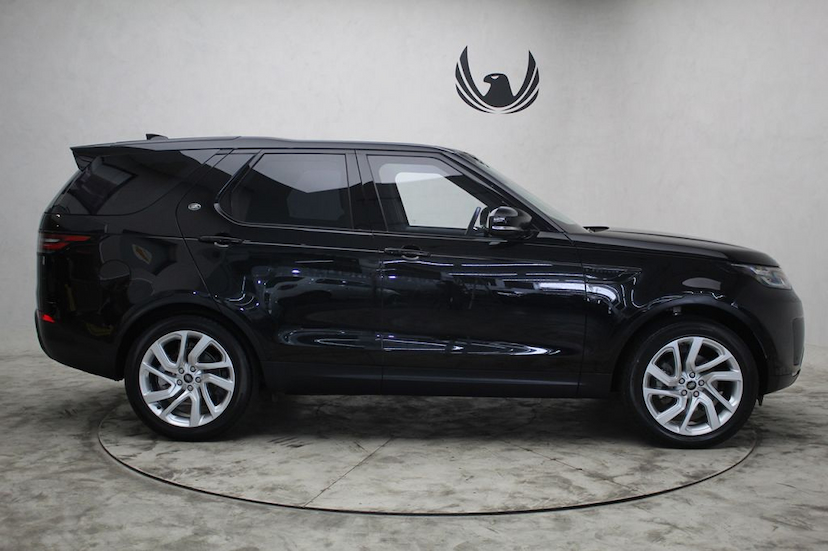 Foto do veículo LAND ROVER DISCOVERY HSE TD6 2019 26.800 KM 499.000,00