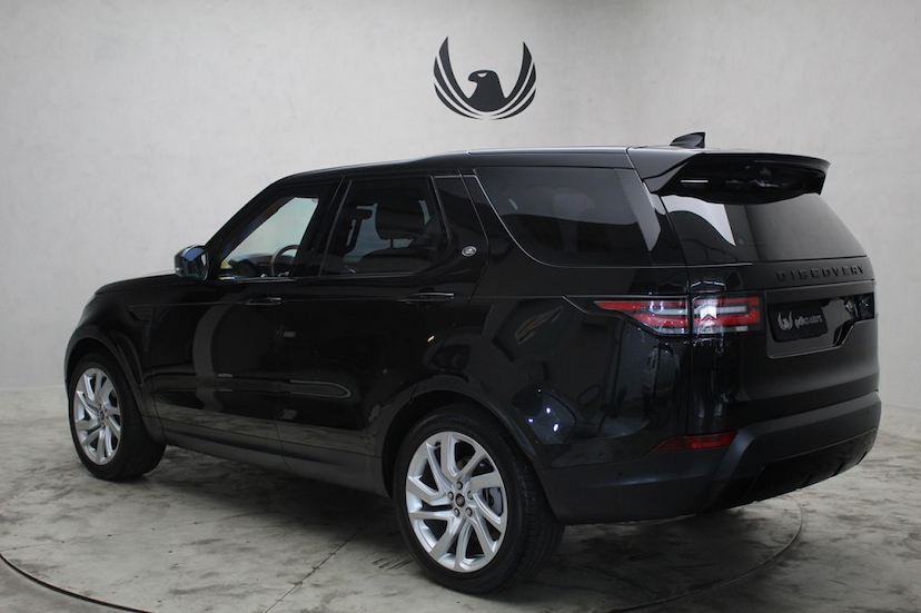 Foto do veículo LAND ROVER DISCOVERY HSE TD6 2019 26.800 KM 499.000,00