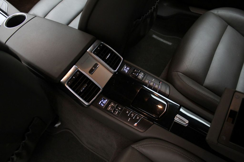 Foto do veículo PORSCHE PANAMERA V6 2014 25.435 KM 329.000,00