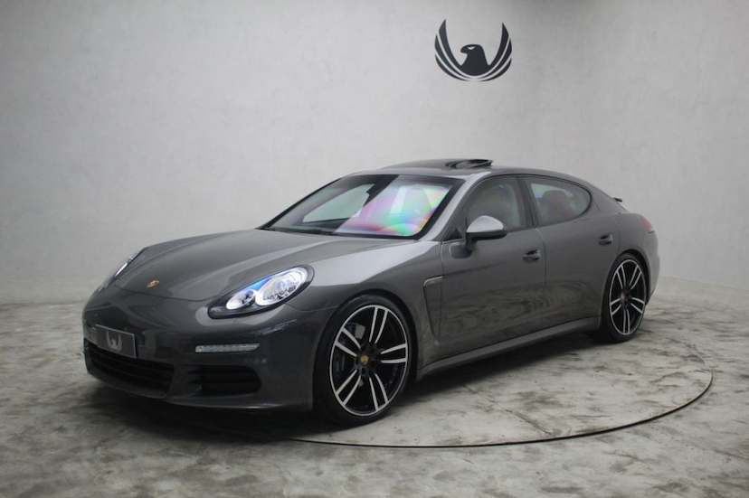 Foto do veículo PORSCHE PANAMERA V6 2014 25.435 KM 329.000,00