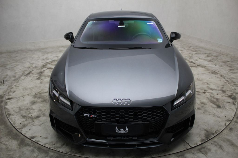 Foto do veículo AUDI TT RS COUPE COUPE 2018 17.735 KM 400.000,00