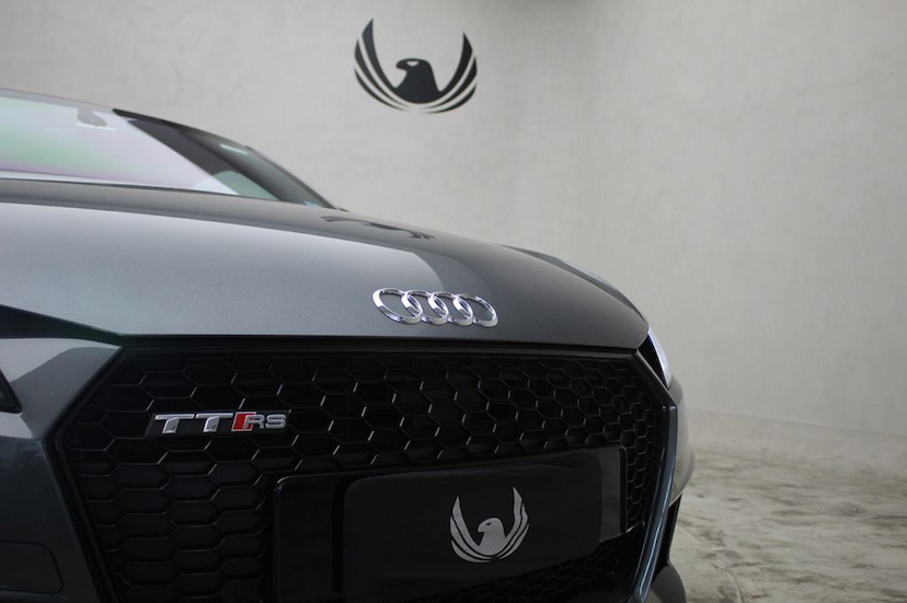 Foto do veículo AUDI TT RS COUPE COUPE 2018 17.735 KM 400.000,00