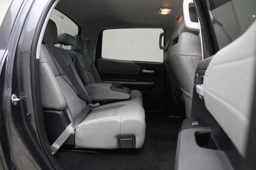 Foto do veículo TOYOTA TUNDRA CABINE DUPLA LIMITED 4X4 2018 7.965 KM 470.000,00