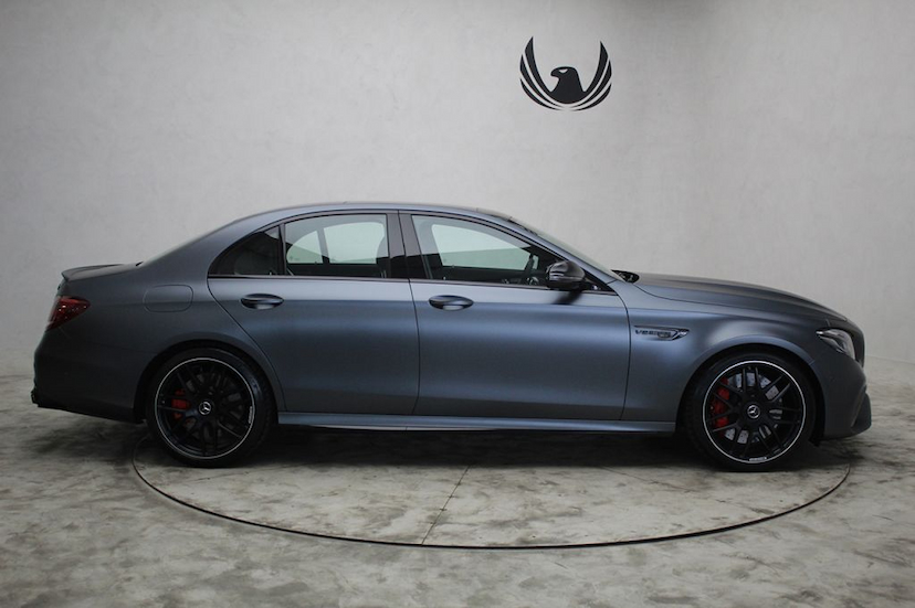 Foto do veículo MERCEDES-BENZ E63 S AMG 4MATIC 2019 9.565 KM 630.000,00