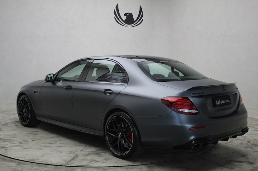 Foto do veículo MERCEDES-BENZ E63 S AMG 4MATIC 2019 9.565 KM 630.000,00