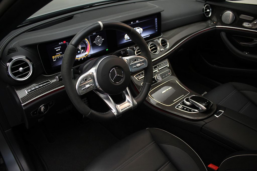 Foto do veículo MERCEDES-BENZ E63 S AMG 4MATIC 2019 9.565 KM 630.000,00