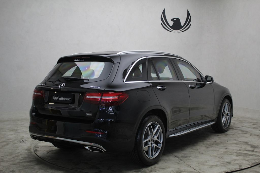 Foto do veículo MERCEDES-BENZ GLC 250 HIGHWAY 2019 16.912 KM 320.000,00