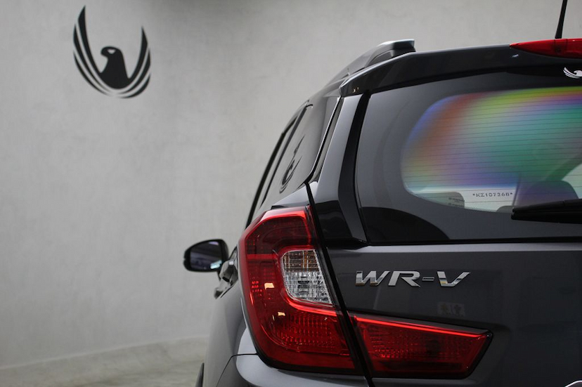 Foto do veículo HONDA WRV EXL CVT 2019 6.430 KM 120.000,00