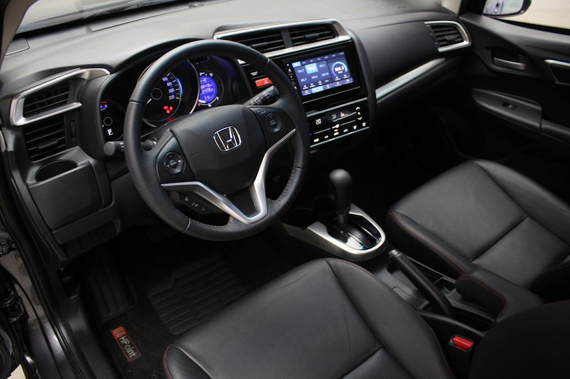 Foto do veículo HONDA WRV EXL CVT 2019 6.430 KM 120.000,00