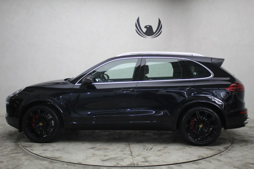 Foto do veículo PORSCHE CAYENNE S 2015 43.458 KM 235.000,00