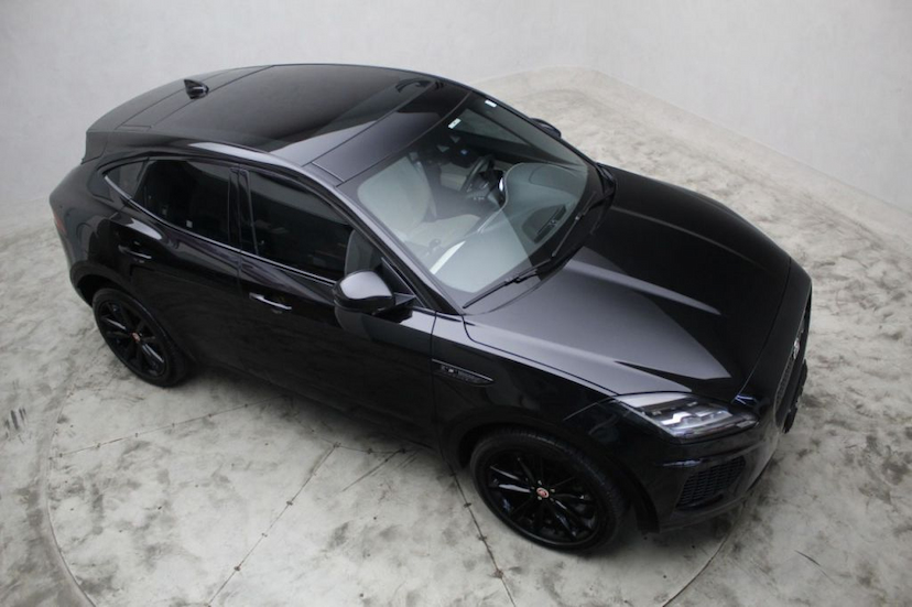 Foto do veículo JAGUAR E-PACE P250 R DYNAMIC S 2019 29.482 KM 229.000,00
