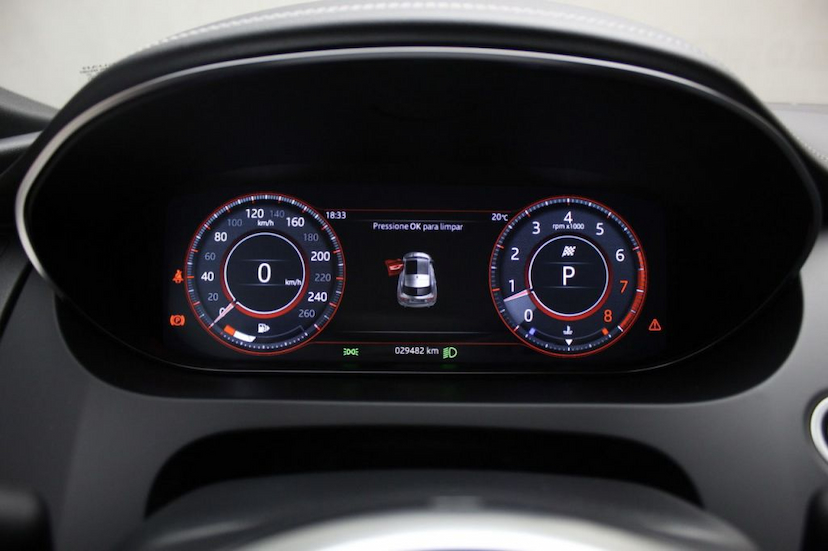 Foto do veículo JAGUAR E-PACE P250 R DYNAMIC S 2019 29.482 KM 229.000,00