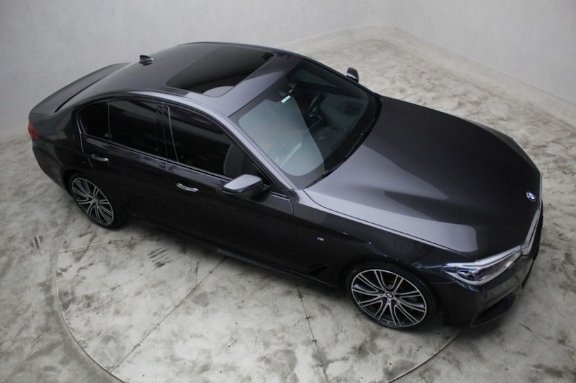 Foto do veículo BMW 540I M SPORT 2018 18.030 KM 269.000,00