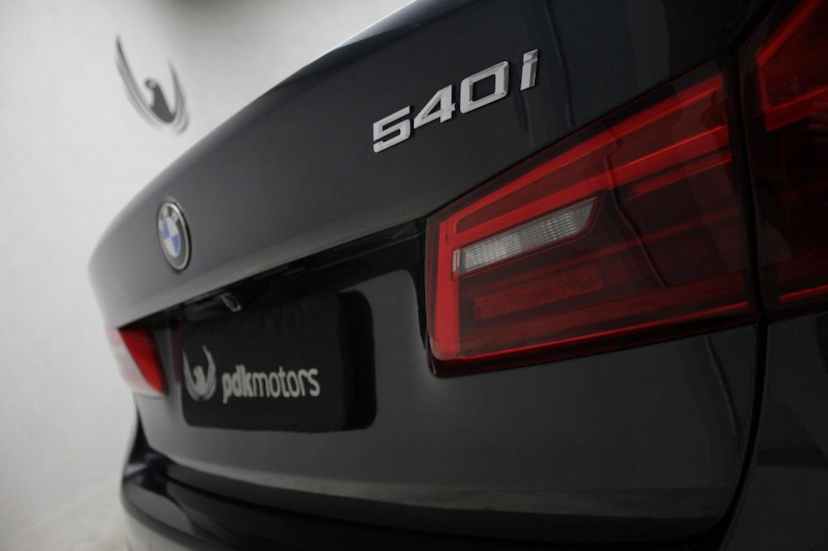 Foto do veículo BMW 540I M SPORT 2018 18.030 KM 269.000,00