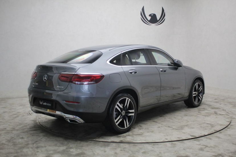 Foto do veículo MERCEDES-BENZ GLC 300 COUPé 2020 17.375 KM 478.000,00