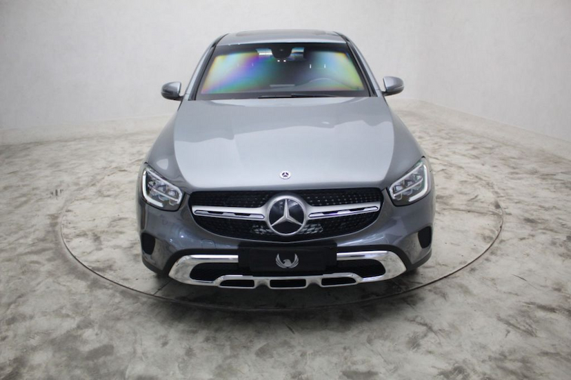 Foto do veículo MERCEDES-BENZ GLC 300 COUPé 2020 17.375 KM 478.000,00