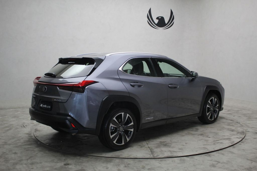 Foto do veículo LEXUS UX 250H HYBRID DYNAMIC 2019 1.610 KM 179.000,00