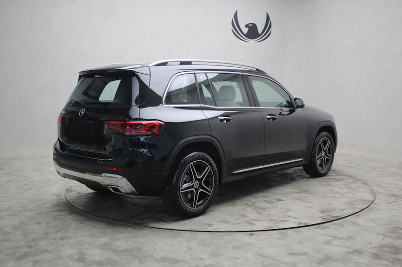 Foto do veículo MERCEDES-BENZ GLB 200 LAUNCH EDITION 2020 1.010 KM 279.000,00
