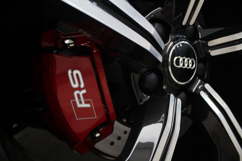 Foto do veículo AUDI RS 4 AVANT QUATTRO 2021 1.416 KM 639.000,00
