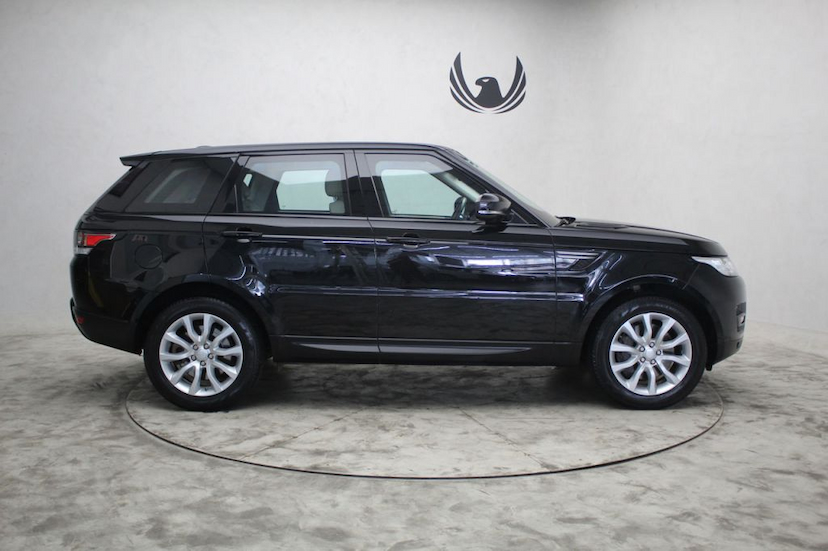 Foto do veículo LAND ROVER RANGE ROVER SPORT SE TDV6 2016 55.600 KM 285.000,00