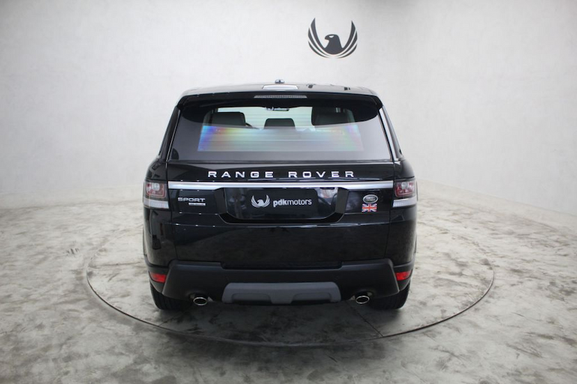 Foto do veículo LAND ROVER RANGE ROVER SPORT SE TDV6 2016 55.600 KM 285.000,00