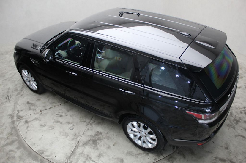 Foto do veículo LAND ROVER RANGE ROVER SPORT SE TDV6 2016 55.600 KM 285.000,00