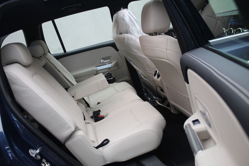 Foto do veículo MERCEDES-BENZ GLB 200 LAUNCH EDITION 2020 0 KM 390.000,00