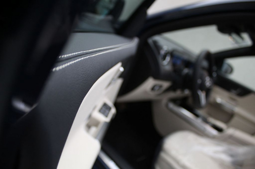 Foto do veículo MERCEDES-BENZ GLB 200 LAUNCH EDITION 2020 0 KM 390.000,00