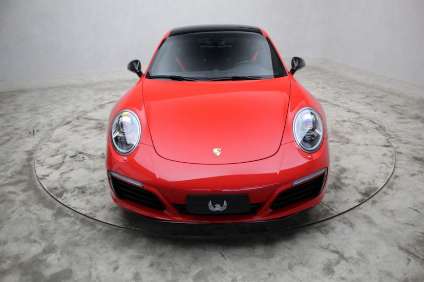 Foto do veículo PORSCHE 911 CARRERA 2018 6.192 KM 620.000,00