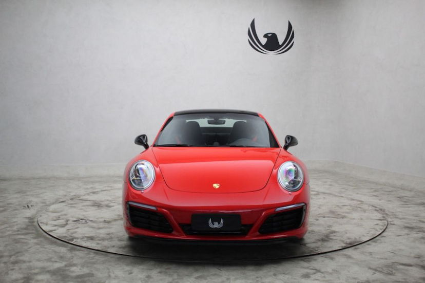 Foto do veículo PORSCHE 911 CARRERA 2018 6.192 KM 620.000,00