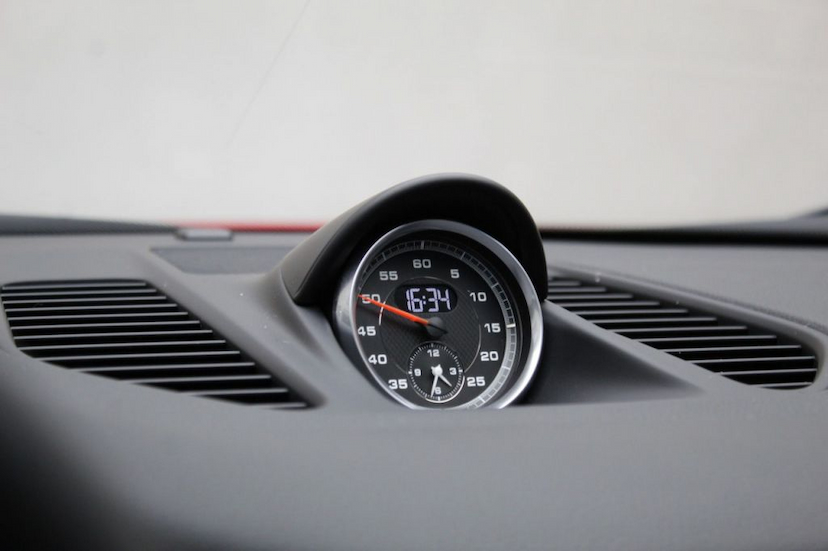 Foto do veículo PORSCHE 911 CARRERA 2018 6.192 KM 620.000,00