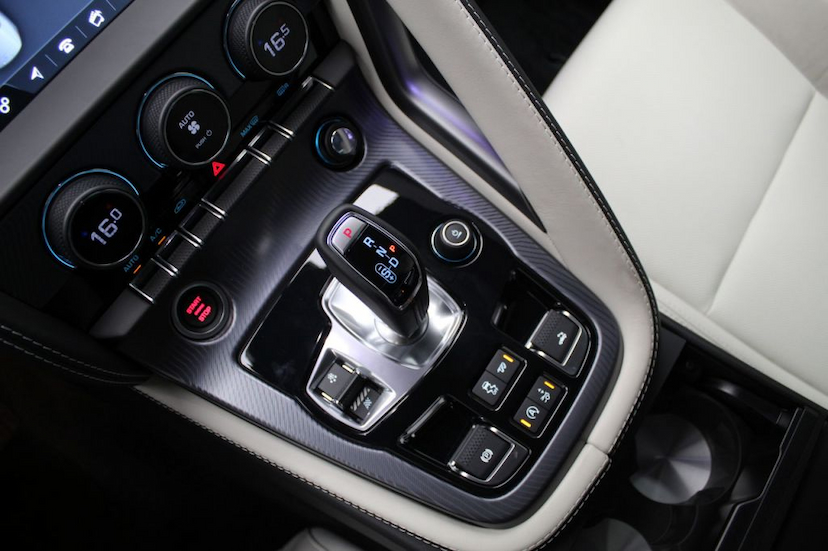 Foto do veículo JAGUAR F TYPE P300 R-DYNAMIC S CABRIO 2021 12 KM 549.000,00