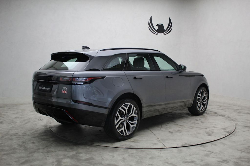 Foto do veículo LAND ROVER RANGE ROVER VELAR P250 SE R DYNAMIC 2018 16.871 KM 369.000,00