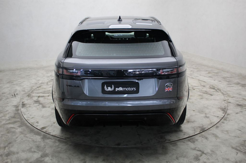 Foto do veículo LAND ROVER RANGE ROVER VELAR P250 SE R DYNAMIC 2018 16.871 KM 369.000,00