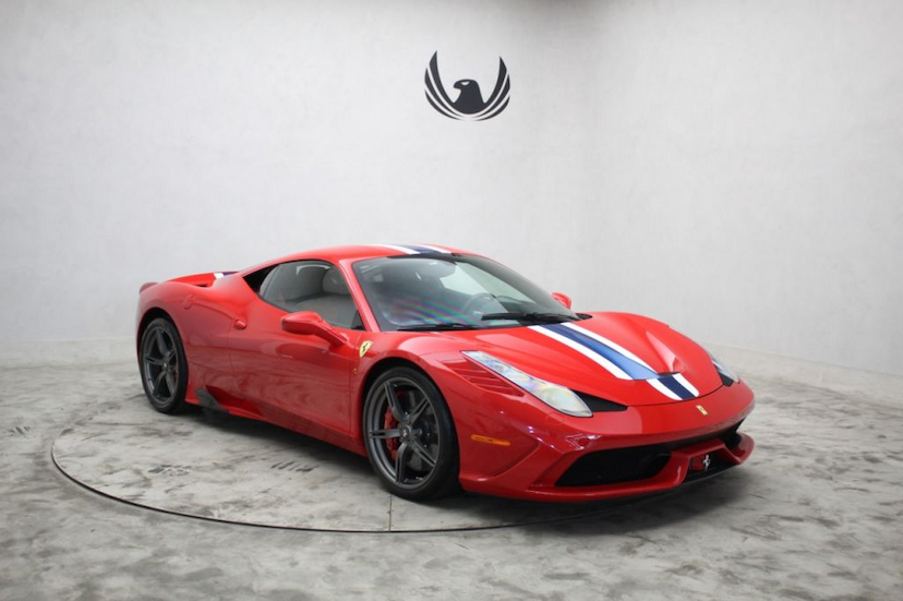 Foto do veículo FERRARI 458 SPECIALE 2014 5.400 KM 4.000.000,00