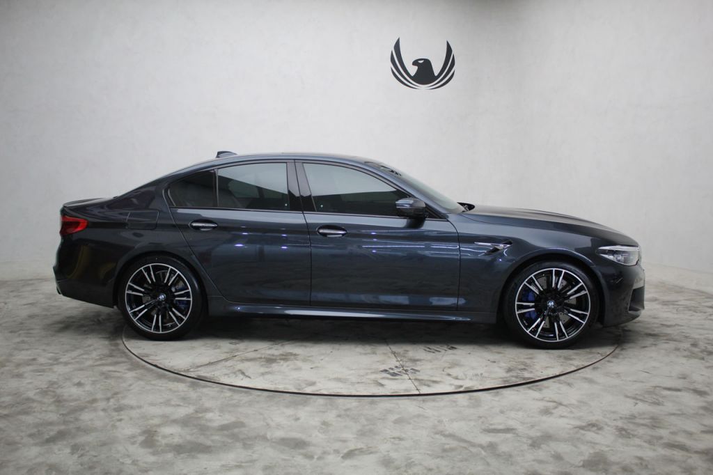 Foto do veículo BMW M5 M5 2019 9.990 KM 589.000,00