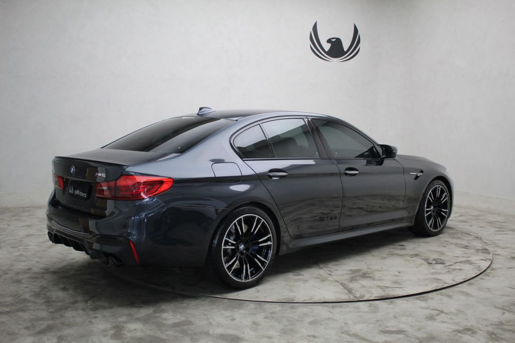 Foto do veículo BMW M5 M5 2019 9.990 KM 589.000,00