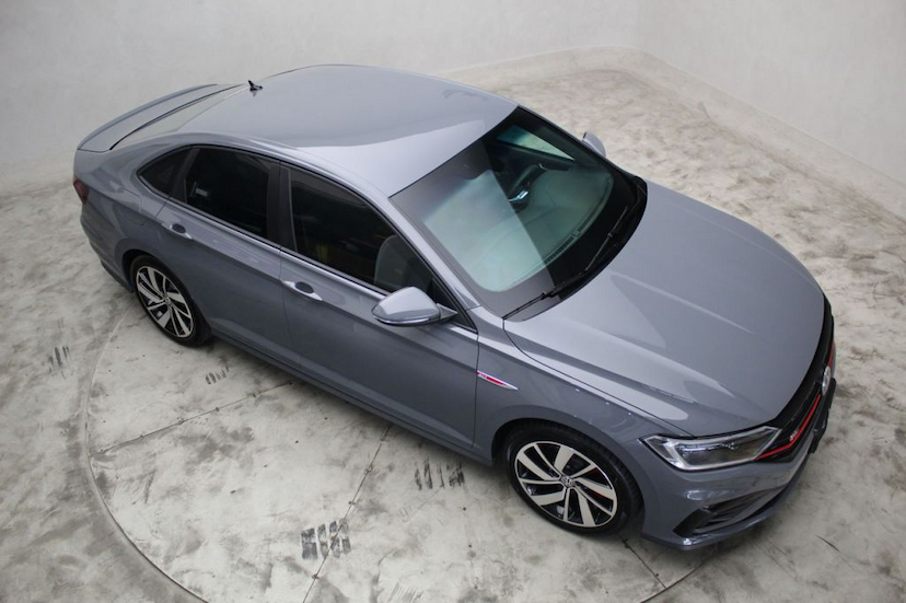 Foto do veículo VOLKSWAGEN JETTA GLI 2020 354 KM 235.000,00