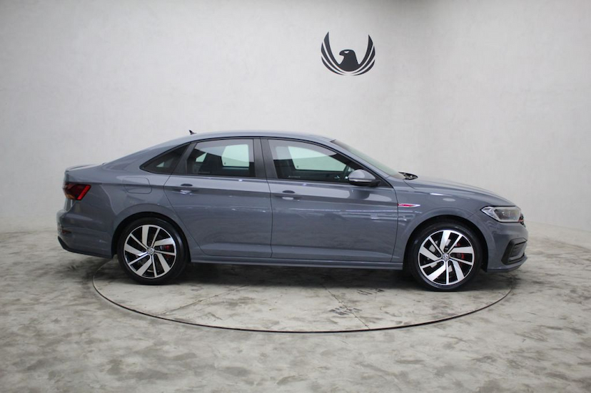 Foto do veículo VOLKSWAGEN JETTA GLI 2020 354 KM 235.000,00
