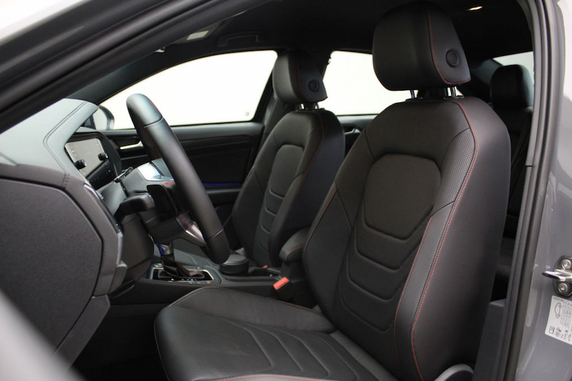 Foto do veículo VOLKSWAGEN JETTA GLI 2020 354 KM 235.000,00