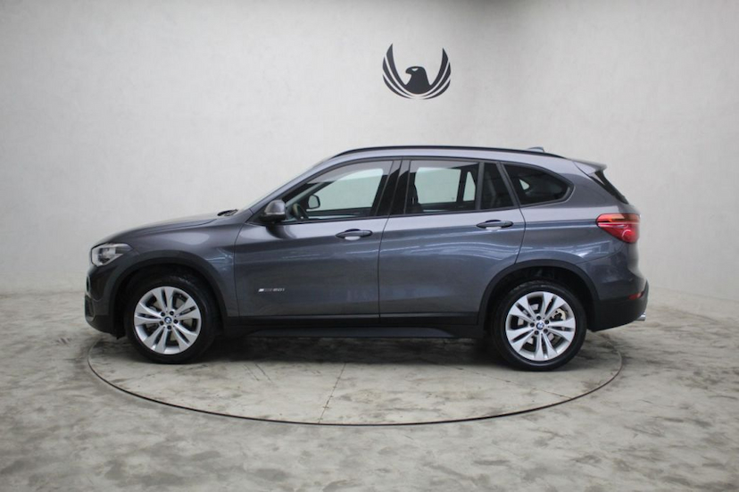 Foto do veículo BMW X1 2.0 GP 2018 30.300 KM 195.000,00