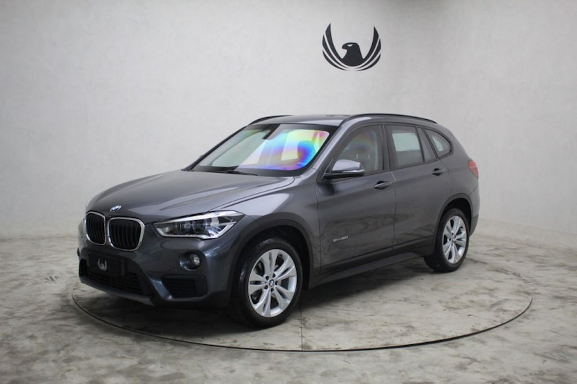 Foto do veículo BMW X1 2.0 GP 2018 30.300 KM 195.000,00