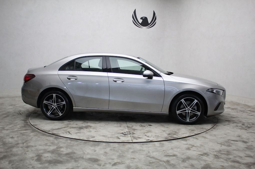 Foto do veículo MERCEDES-BENZ A200 SEDAN STYLE 2020 7.060 KM 199.000,00